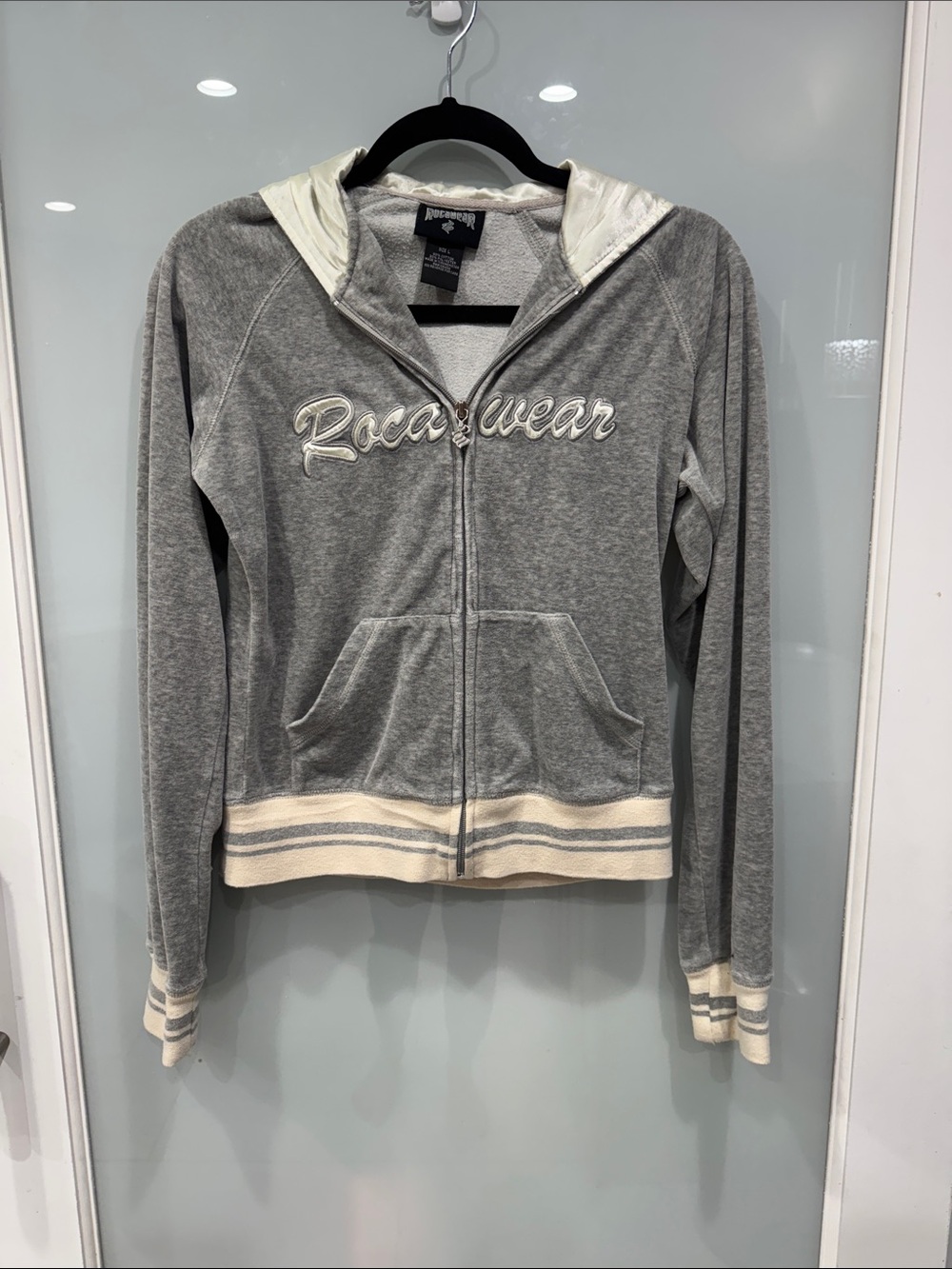 Vintage Rocawear Grey Silver Velvet Zip Up Hoodie Jacket Sz Large Y2K